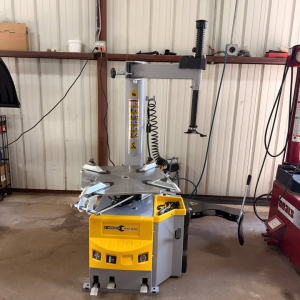 Automotive Rim Clamp Tire Changer